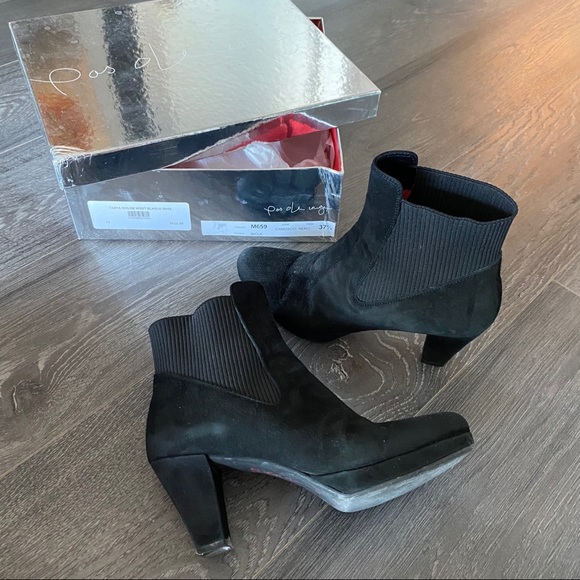 Pas de Rouge Boot - Picture 1 of 5